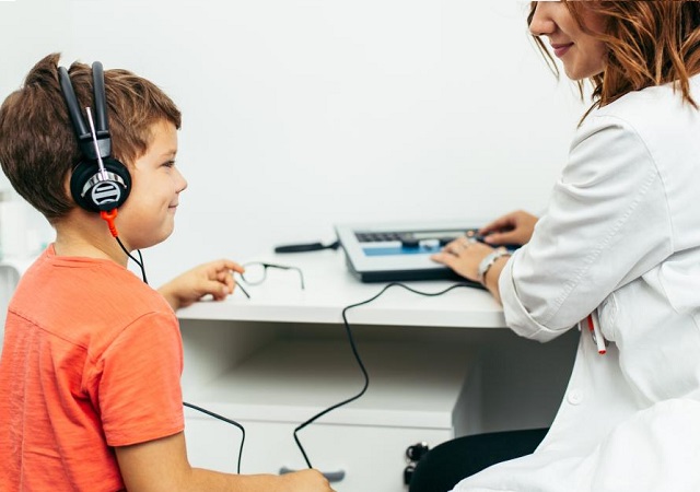 آوا_مصاحبه دکتر موسوی درباره شنوایی شناسی کودکان و نوزادان